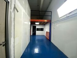 REVV (D22), Factory #584317771